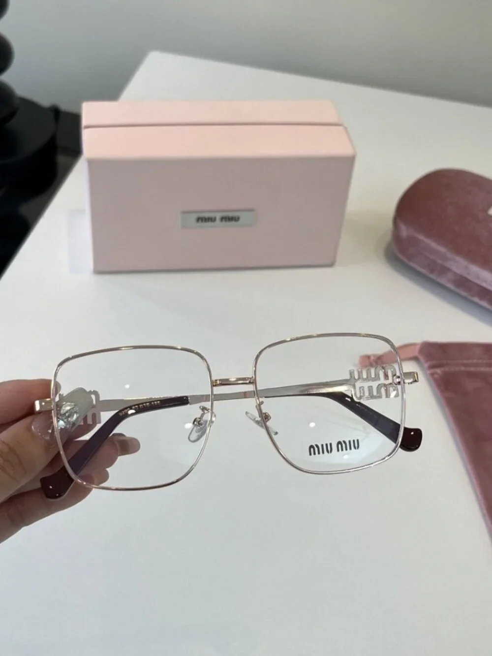 🥰Miu Miu🥰 Square, Thin-Frame Sunglasses